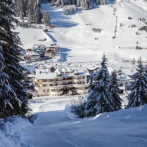 Hotel Schlosshof, Ischgl
